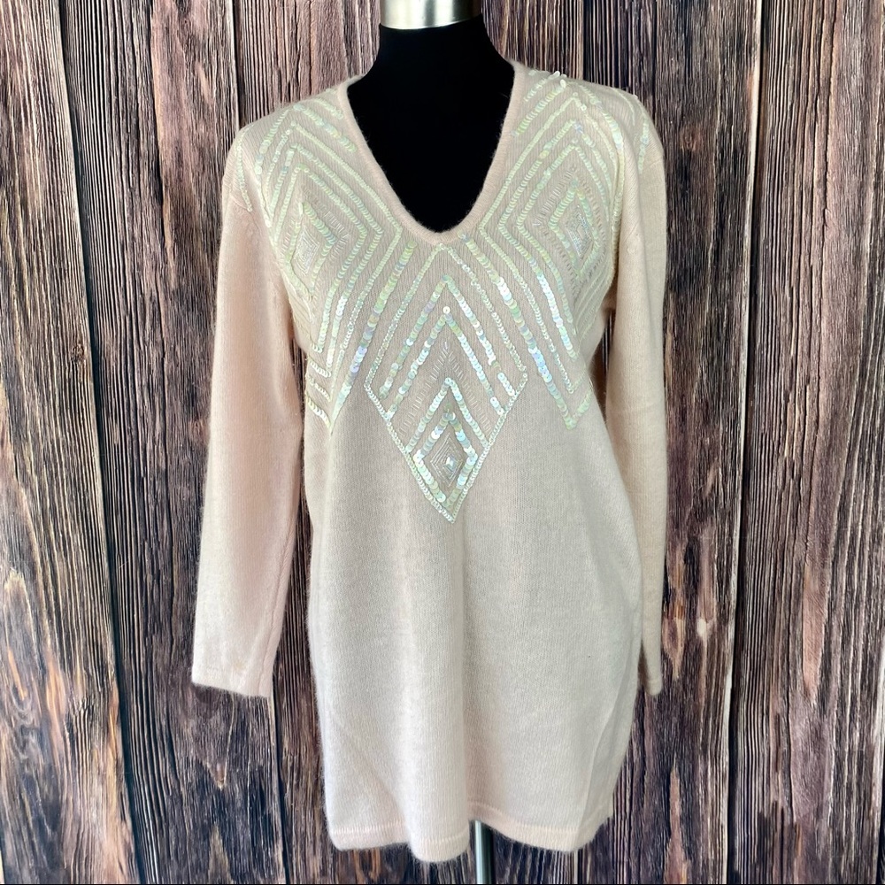 VINTAGE 80s 90's OUTLANDER Pastel Pink Lambswool Sequined Beaded Tunic Sweater